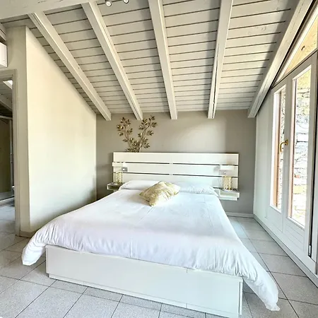 Iris 1 Di Apartmán *