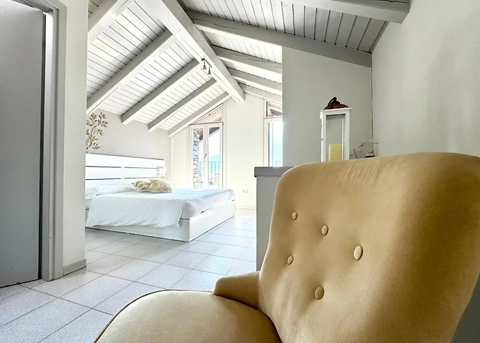 Iris 1 Di アパート ドンゴ